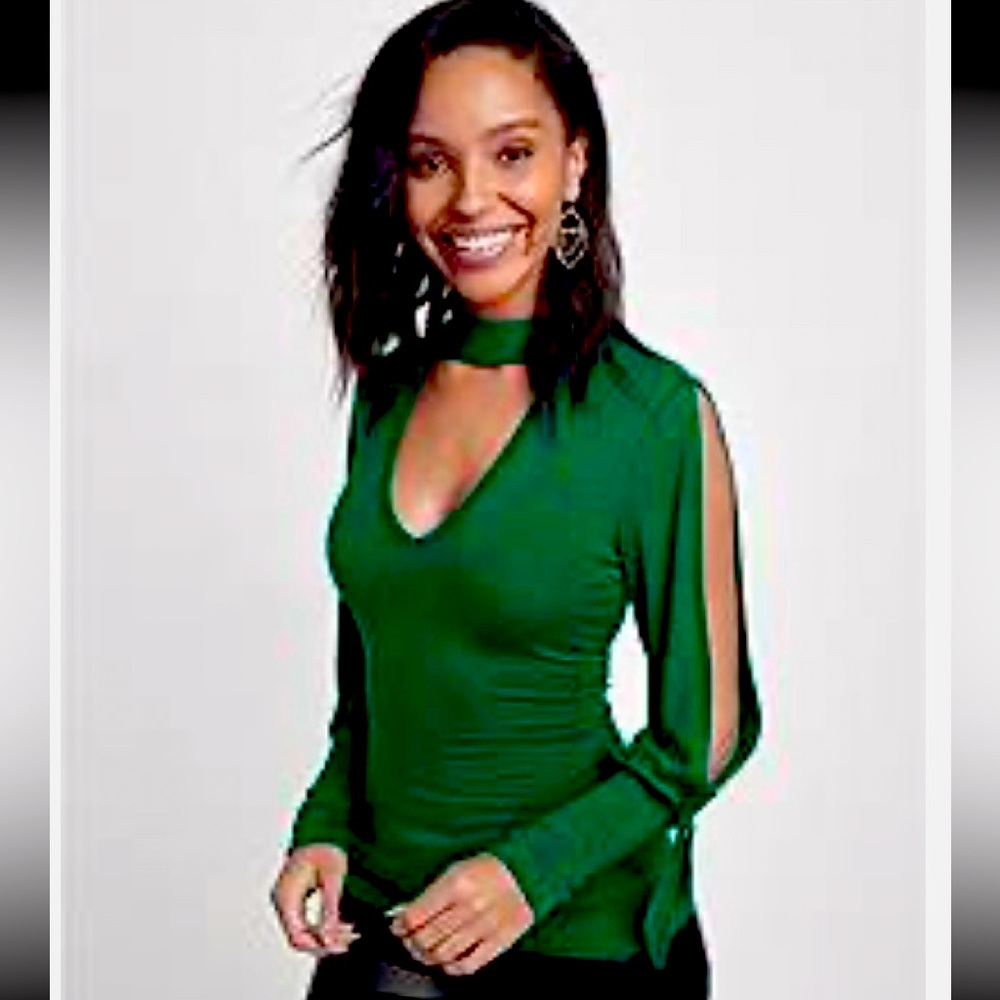 Green peek a boo blouse, great for date night
